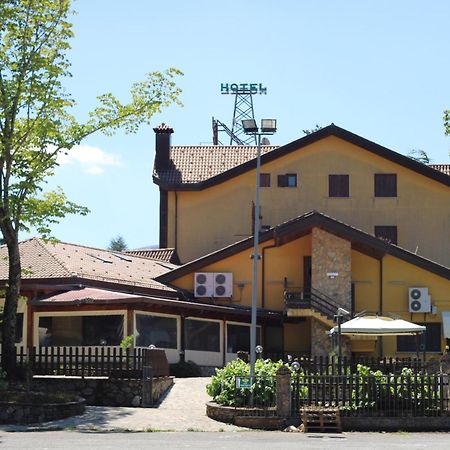 Regina Hotel Pollino 모라노 칼라브로 외부 사진