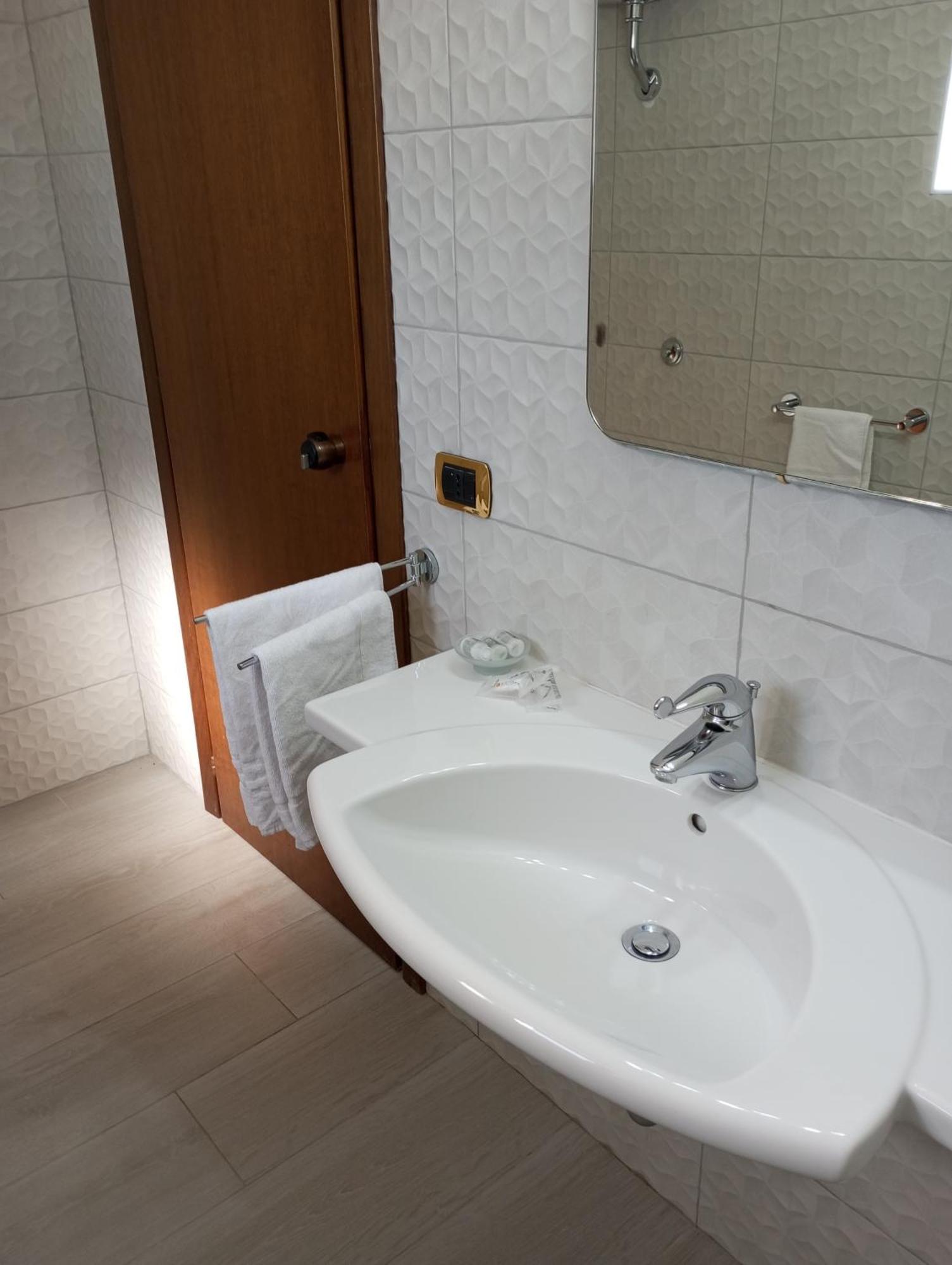 Regina Hotel Pollino 모라노 칼라브로 외부 사진