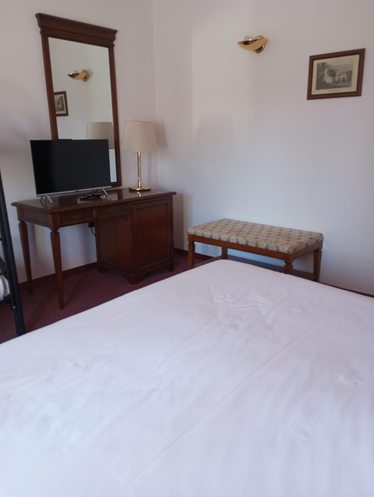 Regina Hotel Pollino 모라노 칼라브로 외부 사진